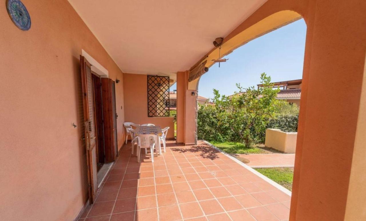 Runkina Villa Monte Petrosu Bagian luar foto